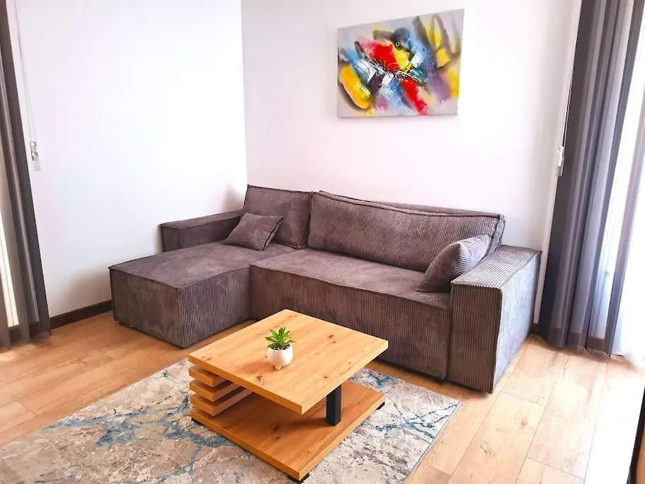 Elegance Estate - Free Parking Apartment Varna