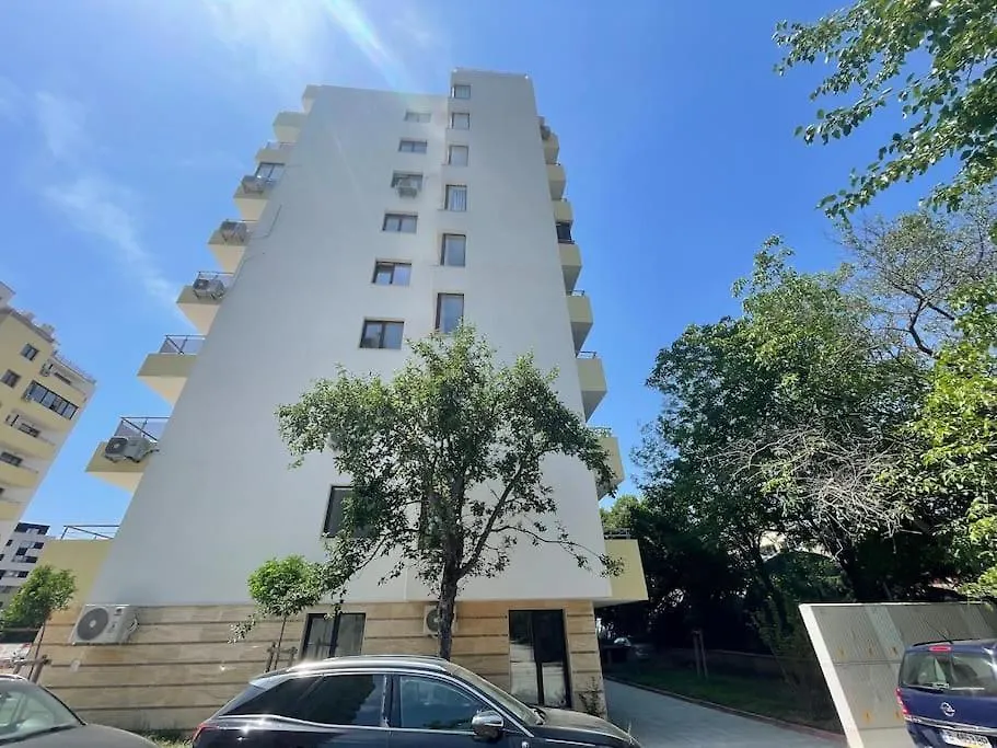 Elegance Estate - Free Parking Apartment Varna